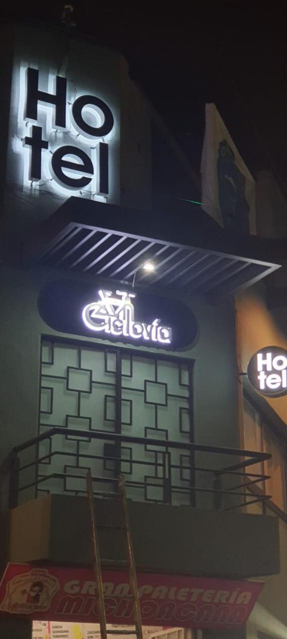 Hotel Ciclovia & Terraza Zitacuaro ภายนอก รูปภาพ