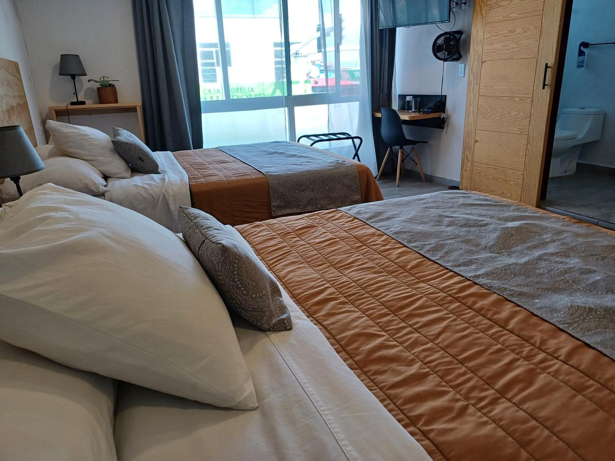 Hotel Ciclovia & Terraza Zitacuaro ภายนอก รูปภาพ